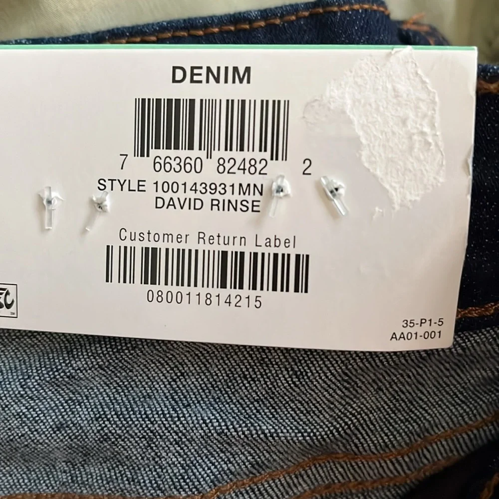 Men’s Alfani straight leg dark rinse denim size 34/30